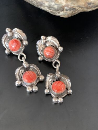Southwestern Navajo Red Spiny Oyster Dangle Earrings | Sterling Silver | Authentic Native American Handmade | 16577