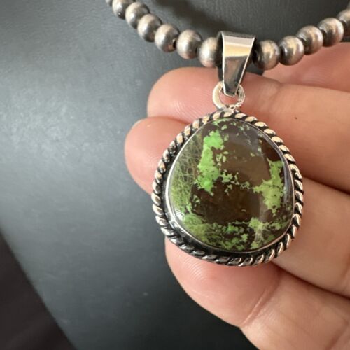Navajo Green Gaspeite Pendant Necklace | Sterling Silver | Authentic Native American Handmade | 16362