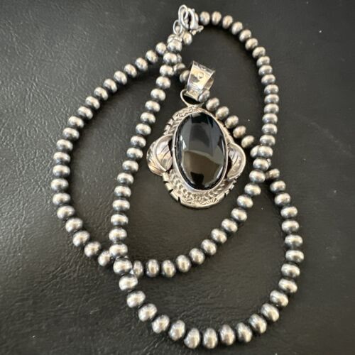 Navajo Pearls Black Onyx Necklace Pendant | Sterling Silver | Authentic Native American Handmade | 16533