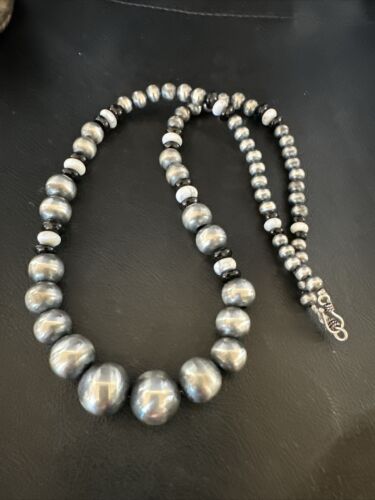 Navajo Pearls Graduated Sterling Silver Black Onyx White Bead Necklace 24" | Handmade Jewelry | 17584 | 17584