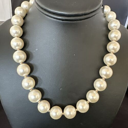 White Freshwater Pearl Necklace | Gold Filled Beads | 17" | 17367
