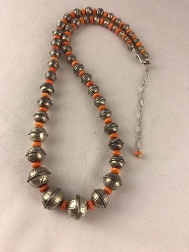 Navajo Pearls Spiny Oyster Bench Bead Necklace | Sterling Silver | 22" Single Strand| Authentic Native American Handmade | 9954