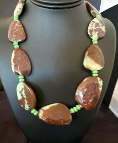 Navajo Men's Green Chrysoprase & Howlite Necklace | Sterling Silver | 20" | Authentic Native American Handmade | 16820