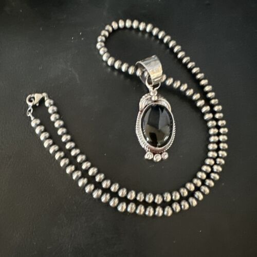 Men's Navajo Pearls Necklace with Black Onyx Pendant | Sterling Silver | Authentic Native American Handmade | 15366