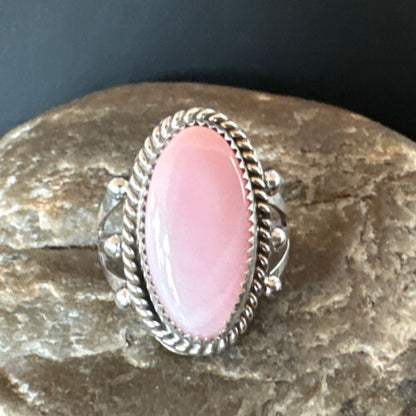 Navajo Oval Pink Conch Ring | Handmade | Sz 7.5 | 16049