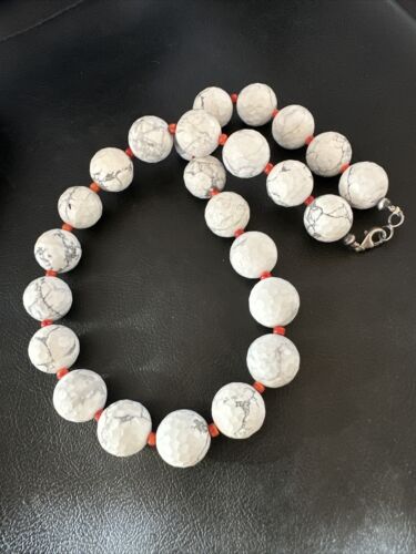 Navajo White Howlite Spiny Oyster Beads Necklace | Sterling Silver | 21" | Authentic Native American Handmade | 16819