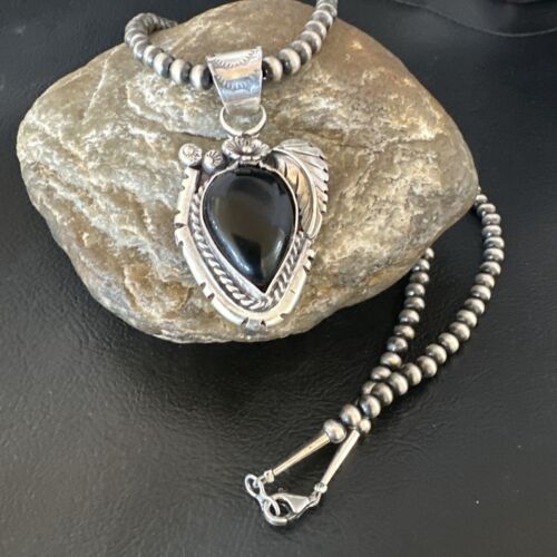 Navajo Pearls Black Onyx Necklace | Sterling Silver | Authentic Native American Handmade | 16130