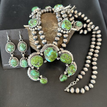 Green Sonoran Gold Turquoise Sterling Silver Squash Blossom Necklace Pendant | Navajo | 17207