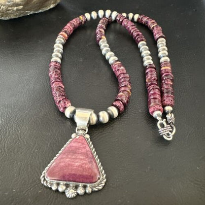 Navajo Purple Spiny Oyster Pendant Necklace | Sterling Silver | Native American Handmade | 16057