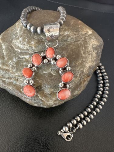 Navajo Red Spiny Oyster Naja Pendant Necklace | Sterling Silver | 20" | Authentic Native American Handmade | 15759