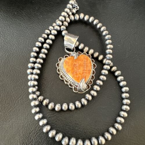 Navajo Orange Spiny Oyster Heart Pendant Necklace | Sterling Silver | Authentic Native American Handmade | 16294 - Masha USA