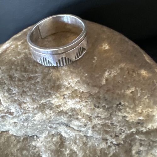 Navajo Stamped Wide Band Ring | Sterling Silver | Sz 4 | Authentic Native American Handmade | 15298