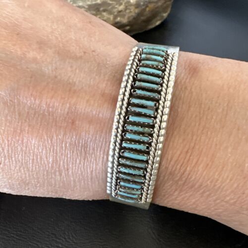 Zuni Blue Turquoise Needle Point Cluster Cuff Bracelet Zuni Blue Turquoise Needle Point Cluster Cuff Bracelet
