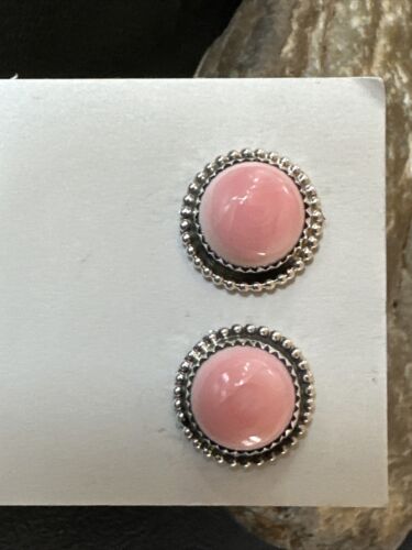Navajo Sterling Silver Pink Conch Shell Cluster Earrings | Handmade | 16154