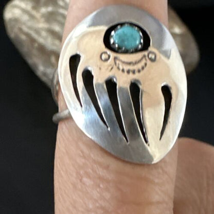 Navajo Blue Turquoise BearPaw Ring | Sterling Silver | Sz 8 | Authentic Native American Handmade | 15362