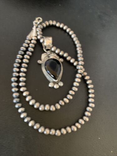 Native American Men's Navajo Pearls Necklace with Black Onyx Pendant | Sterling Silver | 13098