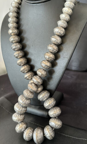 Navajo Handmade Stamped Sterling Silver Graduated Necklace | 28" | Native American | 15900