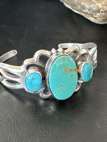 Kingman Turquoise Navajo Cuff Bracelet | Sterling Silver Tufa Cast | Authentic Native American Handmade | 16784 - Masha USA