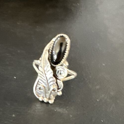 Navajo Black Onyx Ring | Sterling Silver | Sz 7.5 | Authentic Native American Handmade | 15406