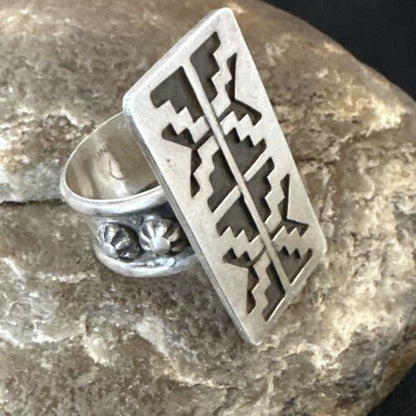 Native American Hopi Rug Design Ring | Sterling Silver | Sz 9 | 16335 - Masha USA