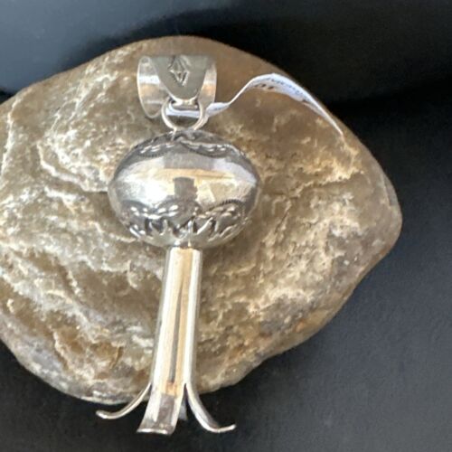 Native American Navajo Sterling Silver Necklace | Large Naja Pendant | 20" | 10050
