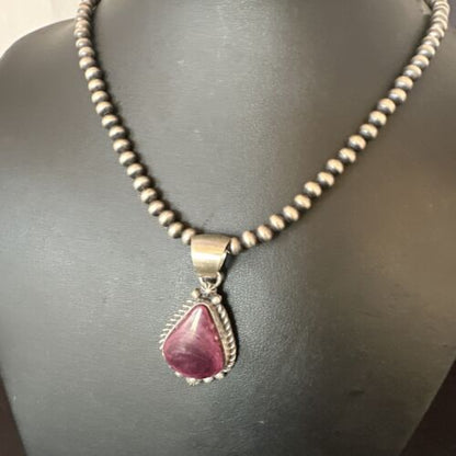 Navajo Purple Spiny Oyster Pendant with Pearls | Sterling Silver Necklace | Authentic Native American Handmade | 16058 - Masha USA