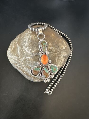Navajo Green Turquoise Spiny Oyster Pendant Necklace | Sterling Silver | 16832