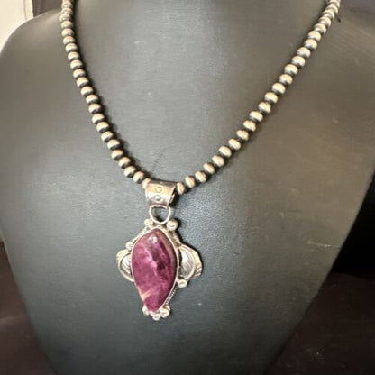 Navajo Purple Spiny Oyster Pendant Necklace | Sterling Silver | Authentic Native American Handmade | 15624