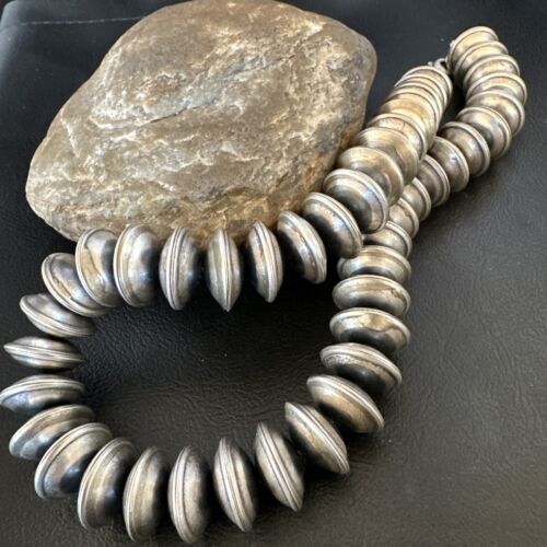 Navajo Pearls Bench Saucer Bead Necklace | Sterling Silver | 17" | Authentic Native American Handmade | 16726