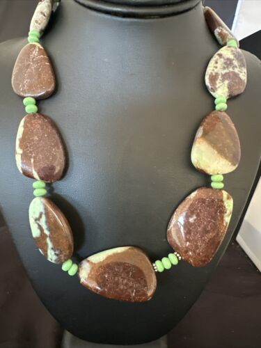 Navajo Men's Green Chrysoprase & Howlite Necklace | Sterling Silver | 20" | Authentic Native American Handmade | 16820