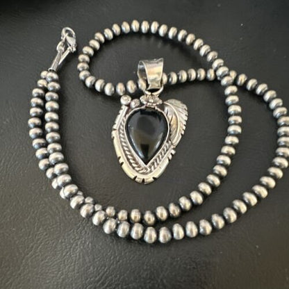 Navajo Pearls Black Onyx Necklace | Sterling Silver | Authentic Native American Handmade | 16130