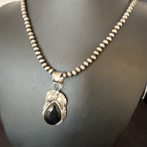 Navajo Pearls Black Onyx Necklace | Sterling Silver | Authentic Native American Handmade | 16133
