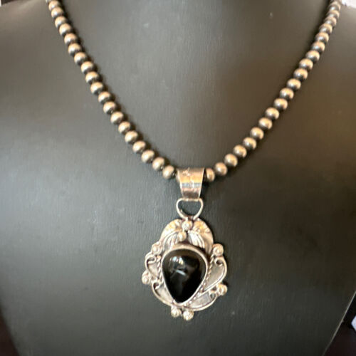 Navajo Pearls Black Onyx Necklace Pendant | Sterling Silver | Authentic Native American Handmade | 16525