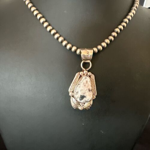 White Buffalo Turquoise Pendant | Navajo Pearls | Sterling Silver Necklace 21" | 17327