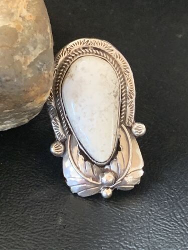 Southwestern Navajo White Buffalo Turquoise Ring | Sterling Silver | Sz 9 | Authentic Native American Handmade | 01963