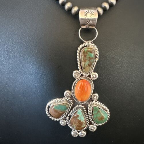Navajo Green Turquoise Spiny Oyster Pendant Necklace | Sterling Silver | 16832