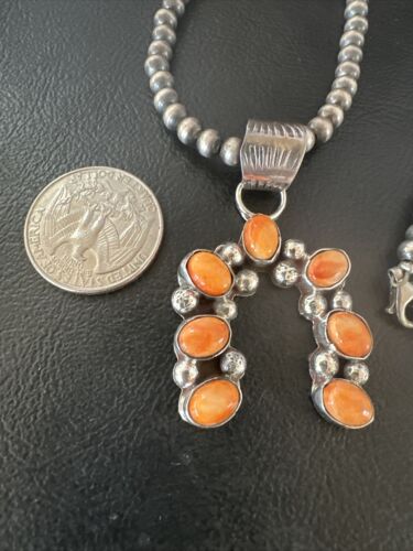 Navajo Spiny Oyster Naja Pendant Necklace | Sterling Silver | 20" | Authentic Native American Handmade | 15757 - Masha USA