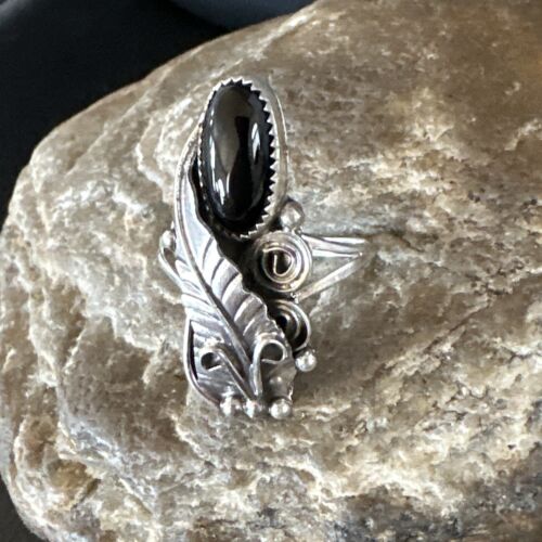 Navajo Black Onyx Ring | Sterling Silver | Sz 7.5 | Authentic Native American Handmade | 15406