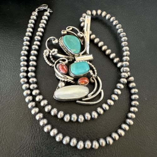 Navajo Kingman Turquoise Spiny Oyster | Mother of Pearl Necklace Pendant | Sterling Silver | 15952