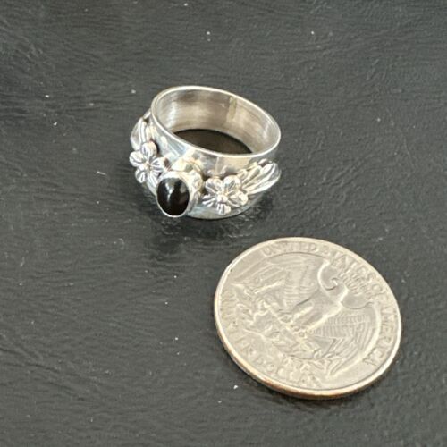 Navajo Black Onyx Leaf Flower Ring | Sterling Silver | Sz 8 | Authentic Native American Handmade | 17377
