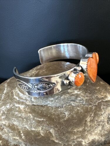 Navajo Orange Spiny Oyster Heart Cuff Bracelet | Sterling Silver | Authentic Native American Handmade | 15349