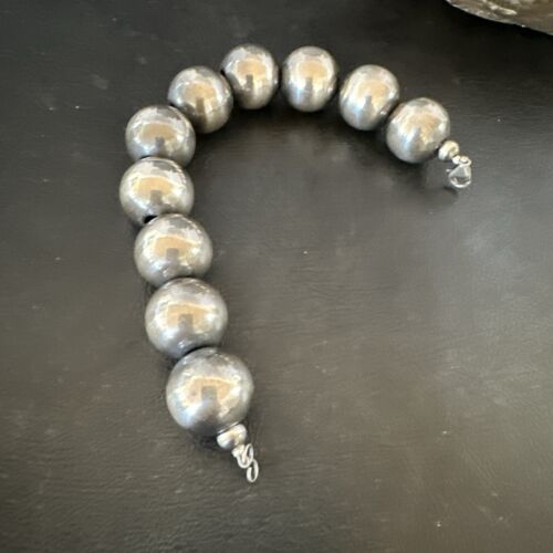 Navajo Pearl Round Beads Bracelet | 18mm | 7.5" | Sterling Silver | Authentic Native American Handmade | 17160 - Masha USA