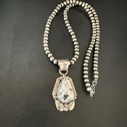 White Buffalo Turquoise Pendant | Navajo Pearls | Sterling Silver Necklace 21" | 17327