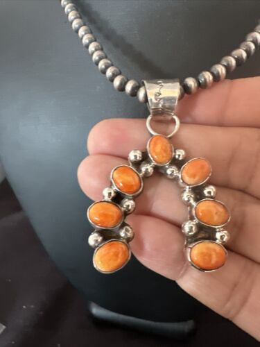 Navajo Spiny Oyster Naja Pendant Necklace | Sterling Silver | 20" | Authentic Native American Handmade | 15756