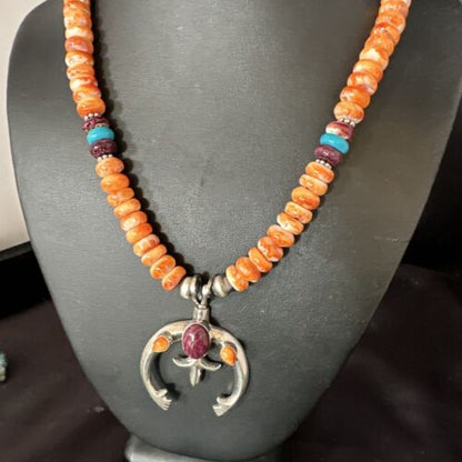 Navajo Orange Purple Spiny Oyster Naja Pendant Necklace | Sterling Silver | Authentic Native American Handmade | 15261