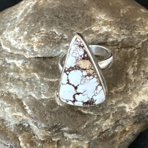 Men's and Women's Wild Horse Turquoise Ring | Navajo Sterling Silver | Sz 7 | Authentic Native American Handmade | 17355 - Masha USA