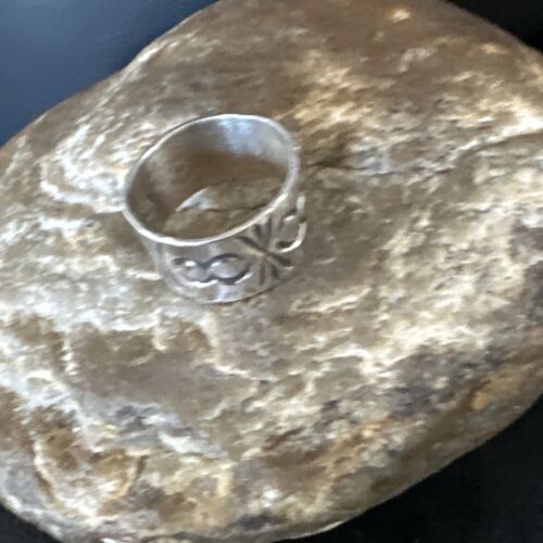 Navajo Stamped Wide Band Ring | Sterling Silver | Sz 7 | Authentic Native American Handmade | 15294