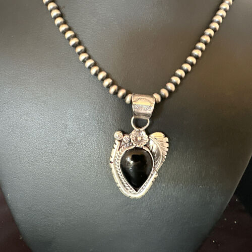 Navajo Pearls Black Onyx Necklace | Sterling Silver | Authentic Native American Handmade | 16130