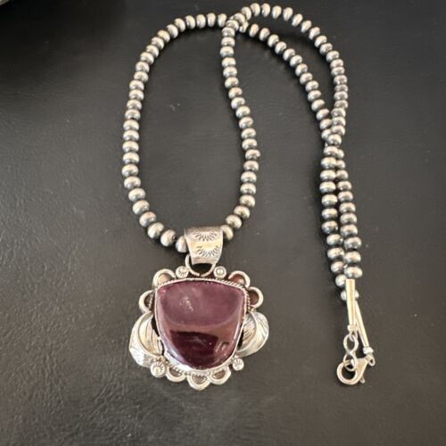 Navajo Men's Purple Spiny Oyster Pendant Necklace | Sterling Silver | Authentic Native American Handmade | 15625