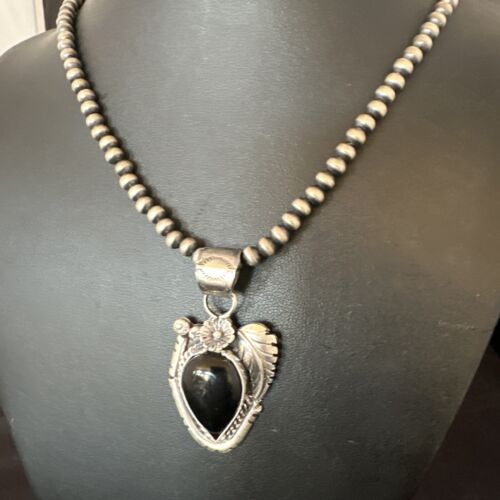 Navajo Pearls Black Onyx Necklace | Sterling Silver | Authentic Native American Handmade | 16130